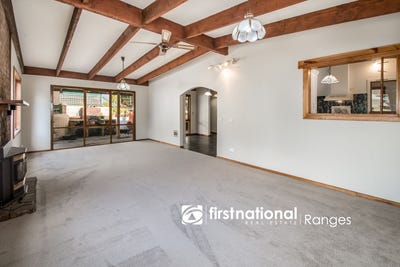 /international/au/11-bayview-avenue-upwey-vic-148756672/?lang=it