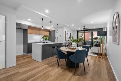 /international/au/204-588-boundary-street-spring-hill-qld-152478704/