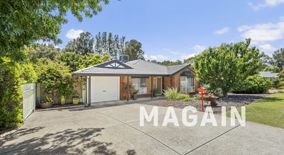 /international/au/13-clifton-court-mclaren-vale-sa-151317152/