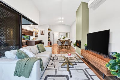 /international/au/81-lakeview-road-morayfield-qld-148657084/?lang=pt