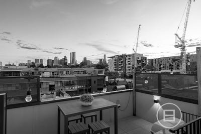 /international/au/13-2-20-kerr-street-fitzroy-vic-152657260/