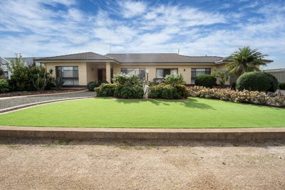 /international/au/31-knapman-street-port-pirie-sa-151371292/