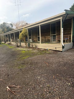 /international/au/832-ballan-greendale-road-greendale-vic-151526904/