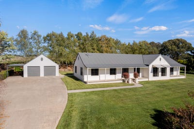 /international/au/267-guyong-road-blayney-nsw-150840872/