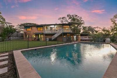 /international/au/176-white-street-graceville-qld-148636204/