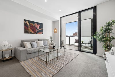/international/au/706-12-woniora-road-hurstville-nsw-151360828/