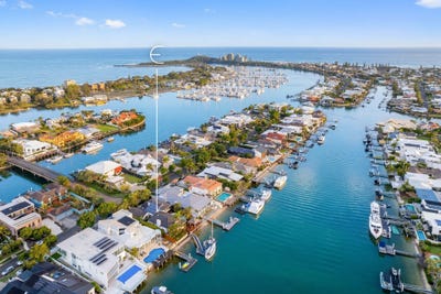 /international/au/81-mooloolah-drive-minyama-qld-151357464/