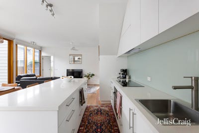 /international/au/51-campbell-street-collingwood-vic-150628820/