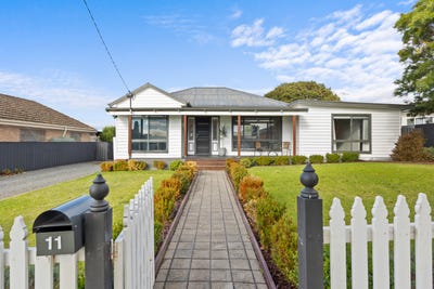 /international/au/11-spalding-street-ararat-vic-151251372/