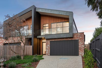 /international/au/51a-carnoustie-grove-mornington-vic-150614052/