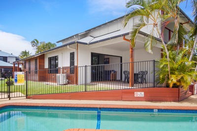 /international/au/25-2-beaches-village-circuit-agnes-water-qld-148604596/?lang=en