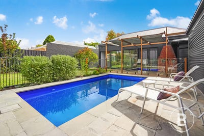 /international/au/1311-1313-dana-street-ballarat-central-vic-151258444/