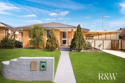 /international/au/17-macbeth-grove-st-clair-nsw-152342152/
