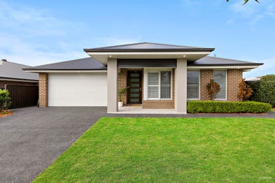 /international/au/66-arrowtail-street-chisholm-nsw-151256404/