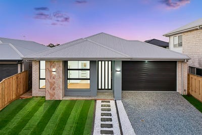 /international/au/124-blossom-circuit-deebing-heights-qld-151398652/
