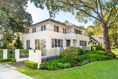 /international/au/5-napoleon-street-sans-souci-nsw-148335928/