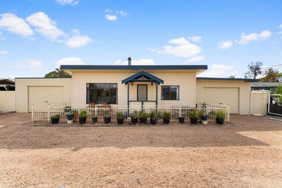 /international/au/7-jarmyn-street-webb-beach-sa-151180932/