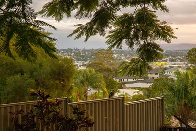 /international/au/67-high-street-bundamba-qld-151125936/
