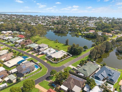 /international/au/61-alexander-street-torquay-qld-151234008/
