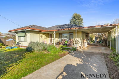 /international/au/61-murphy-street-yarrawonga-vic-148708768/?lang=en