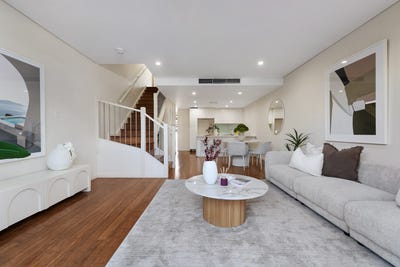 /international/au/12b-macintosh-street-mascot-nsw-150814380/