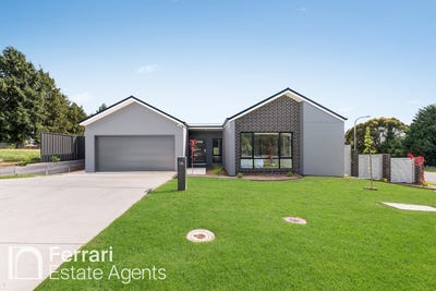/international/au/11a-borrodell-drive-orange-nsw-152684088/