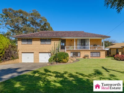 /international/au/21-napier-street-east-tamworth-nsw-152187636/