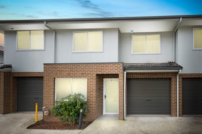 /international/au/5-98-glossop-street-st-marys-nsw-151383636/