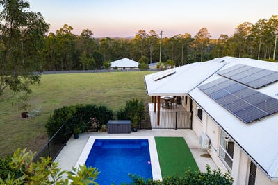 /international/au/6-cloey-road-tamaree-qld-152398064/