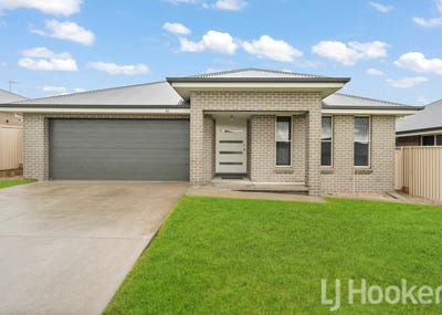 /international/au/52-mendel-drive-kelso-nsw-151405476/