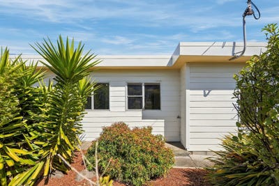 /international/au/29-robinia-street-primrose-sands-tas-152594720/
