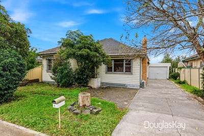 /international/au/8-baynton-avenue-sunshine-north-vic-151400972/