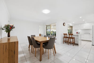 /international/au/36-capel-street-brighton-qld-152091748/