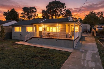 /international/au/32-chestnut-avenue-armidale-nsw-152554308/