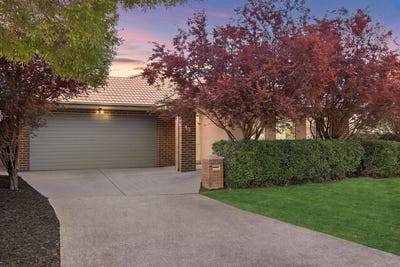 /international/au/18-ningaloo-street-harrison-act-152621900/