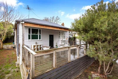 /international/au/1-crestwood-place-yarra-junction-vic-148446392/