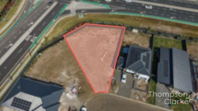 /international/au/11-leenan-drive-chisholm-nsw-204672300/