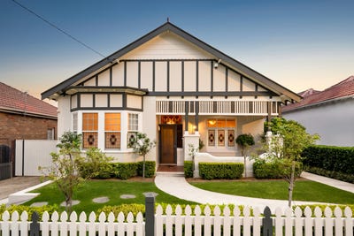 /international/au/17-kelso-street-burwood-heights-nsw-152576020/