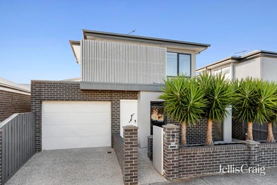 /international/au/1a-raven-street-geelong-west-vic-150810780/