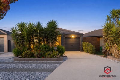 /international/au/8-maris-king-street-casey-act-151124324/