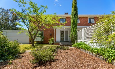 /international/au/67-antill-street-downer-act-151086820/