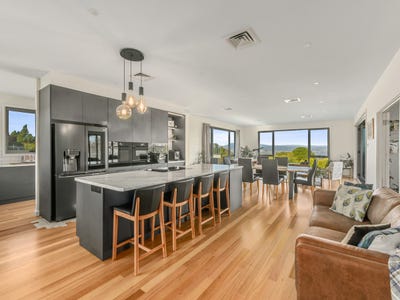 /international/au/8-skyline-avenue-grindelwald-tas-150803868/