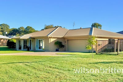 /international/au/14-kuiters-close-cooranbong-nsw-151057876/