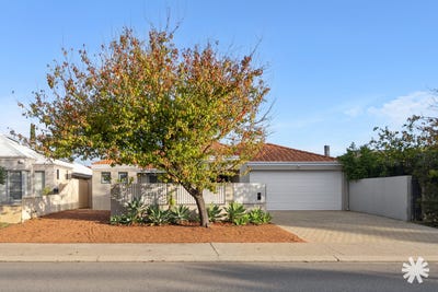 /international/au/20-troode-street-lake-coogee-wa-148637960/