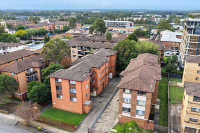 /international/au/1-34-goulburn-street-liverpool-nsw-151387680/