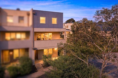 /international/au/61-annecy-lane-pakenham-vic-150939436/