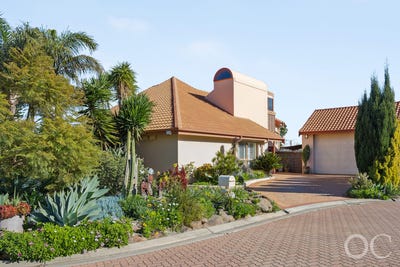 /international/au/1-azzura-court-north-haven-sa-152641116/