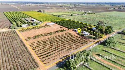 /international/au/382-reserve-road-west-coomealla-nsw-700410408/
