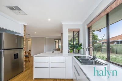 /international/au/2-bryne-place-leeming-wa-151699576/