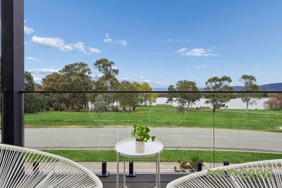 /international/au/27-167-mortimer-lewis-drive-greenway-act-151395520/